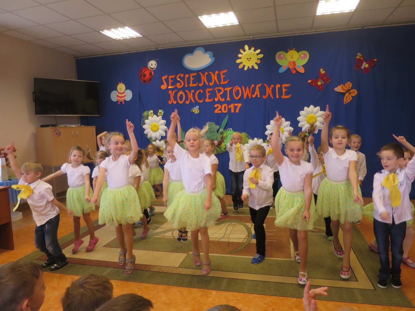 Pierwszaki w przedszkolu