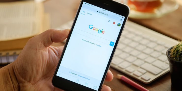 Lengkap - Perbedaan akun Google Adsense Hosted dan Non Hosted