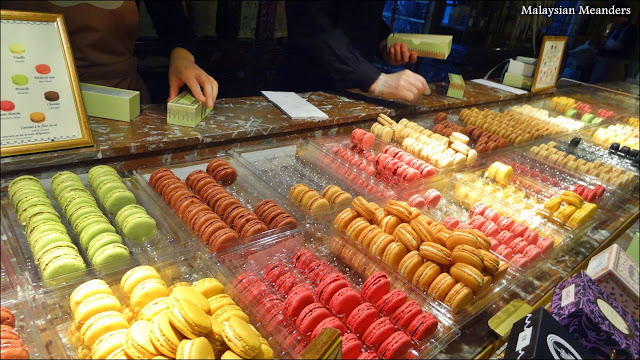 Laduree, macarons, Paris, Champ Elysees, bakery