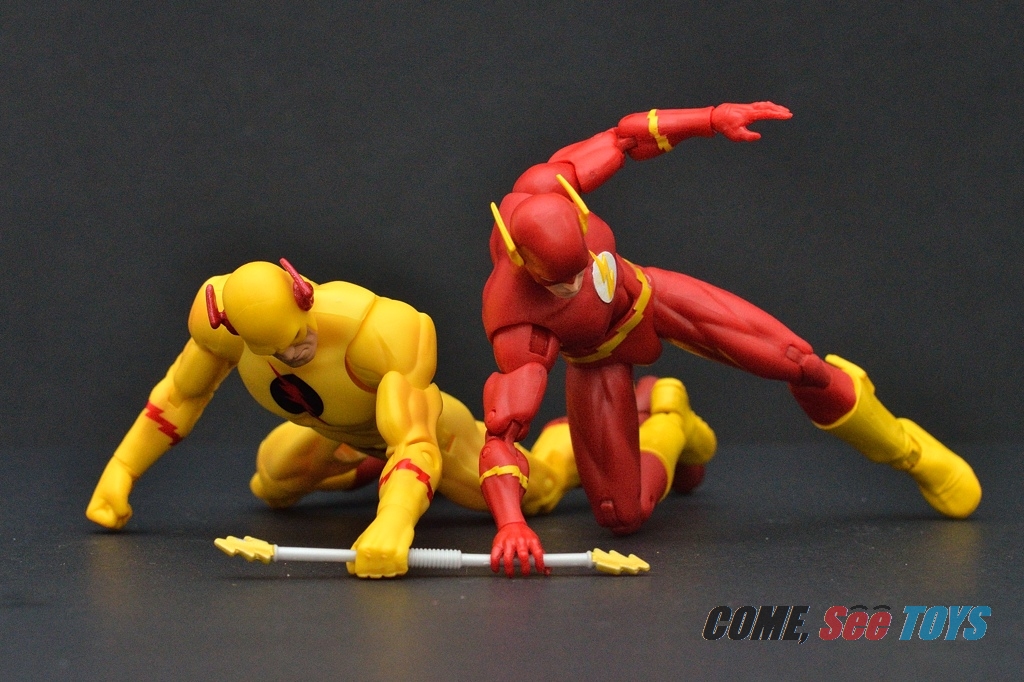 Come, See Toys DC Collectibles DC Comics Icons The Flash "Chain Lightning"