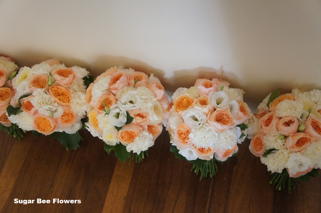 Sugar Bee Flowers Apricot, cream and white, David Austins wedding at