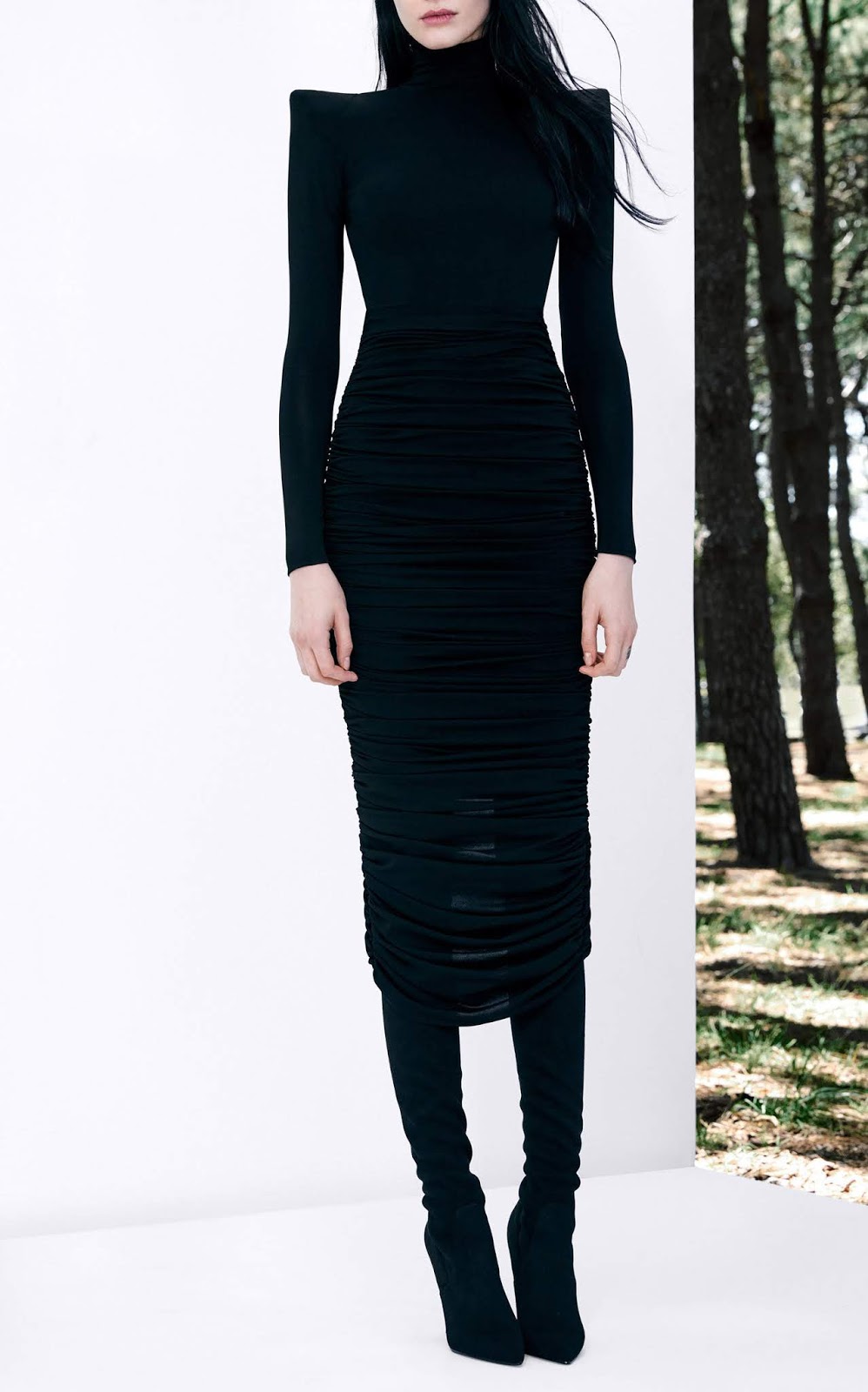 TEN Glamorous and Gorgeous BLACK Dresses for you.