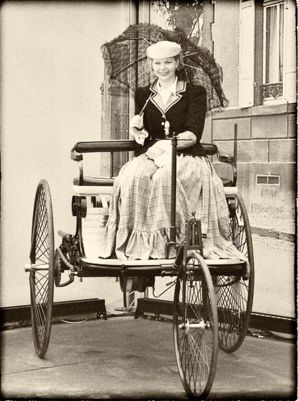 Bertha Benz: 12 Rare Vintage Photos of This World's Automotive Female ...