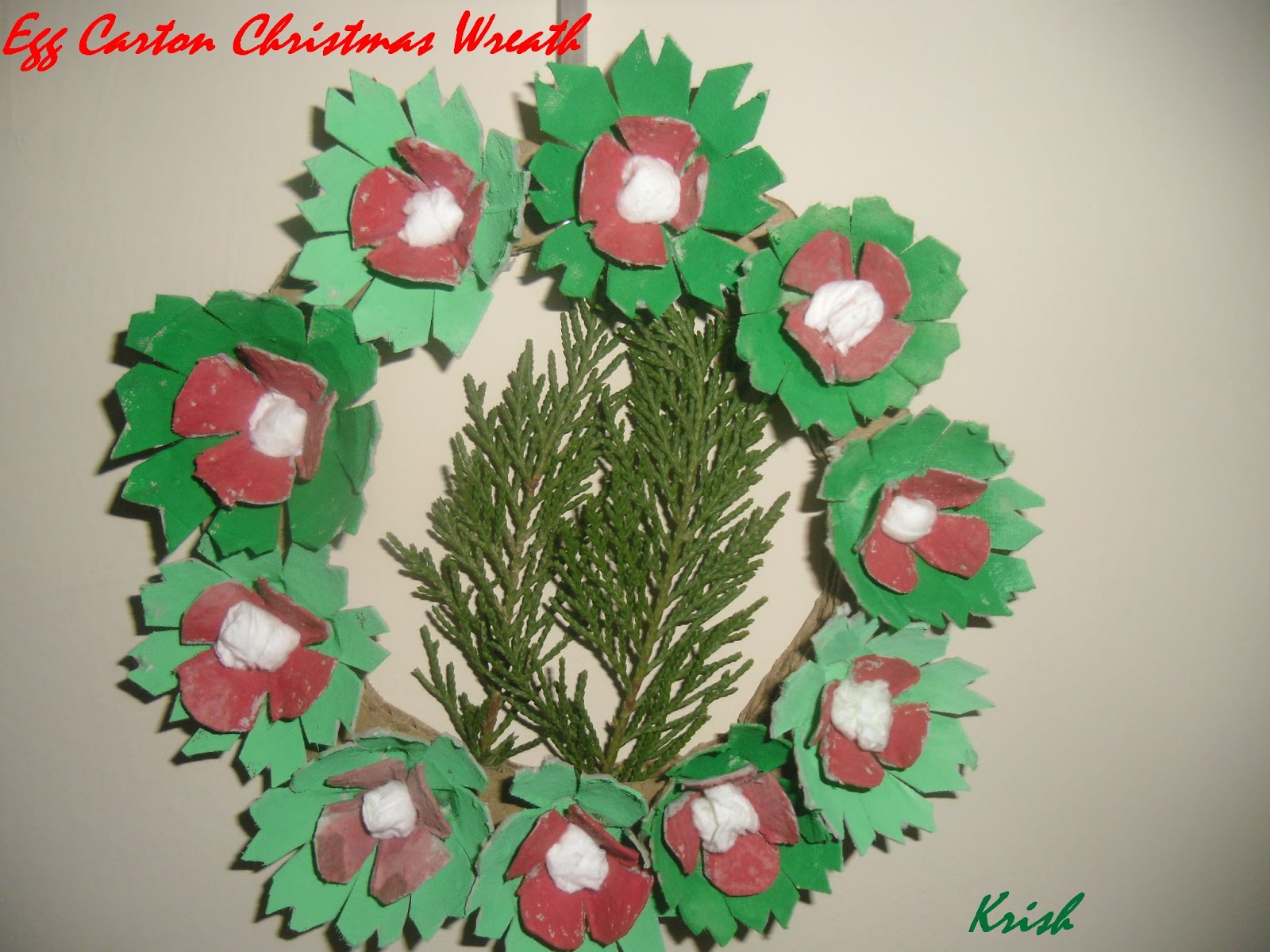 Kids Art and Craft Activities: Egg Carton Christmas Wreath