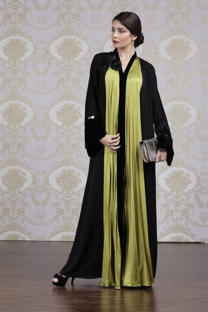 Emoo Fashion Saudi  Abaya  Fashion 2012