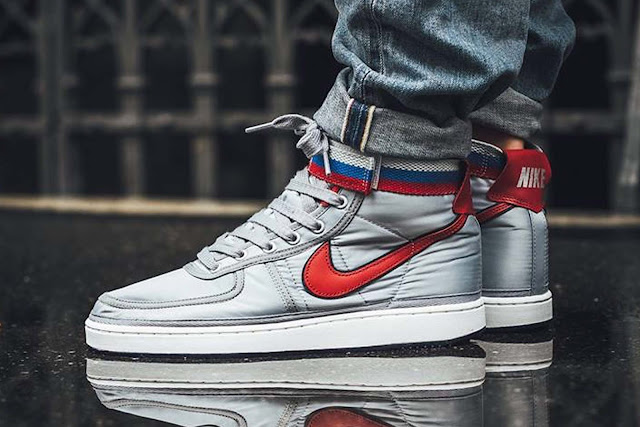 nike vandal 2k silver