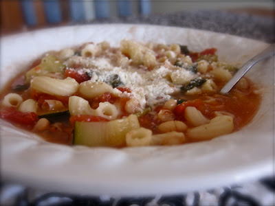 This homemade pasta e fagioli is super healthy and very easy to make. It's so full of rich flavor and is perfect comfort meal on a blustery day.  #WomenLivingWell #easysoups #italianfood #comfortfood