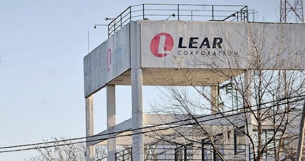La autopartista Lear suspendió el 40 por ciento de su personal y hay temor a nuevos despidos La autopartista Lear suspendió el 40 por ciento de su personal y hay temor a nuevos despidos