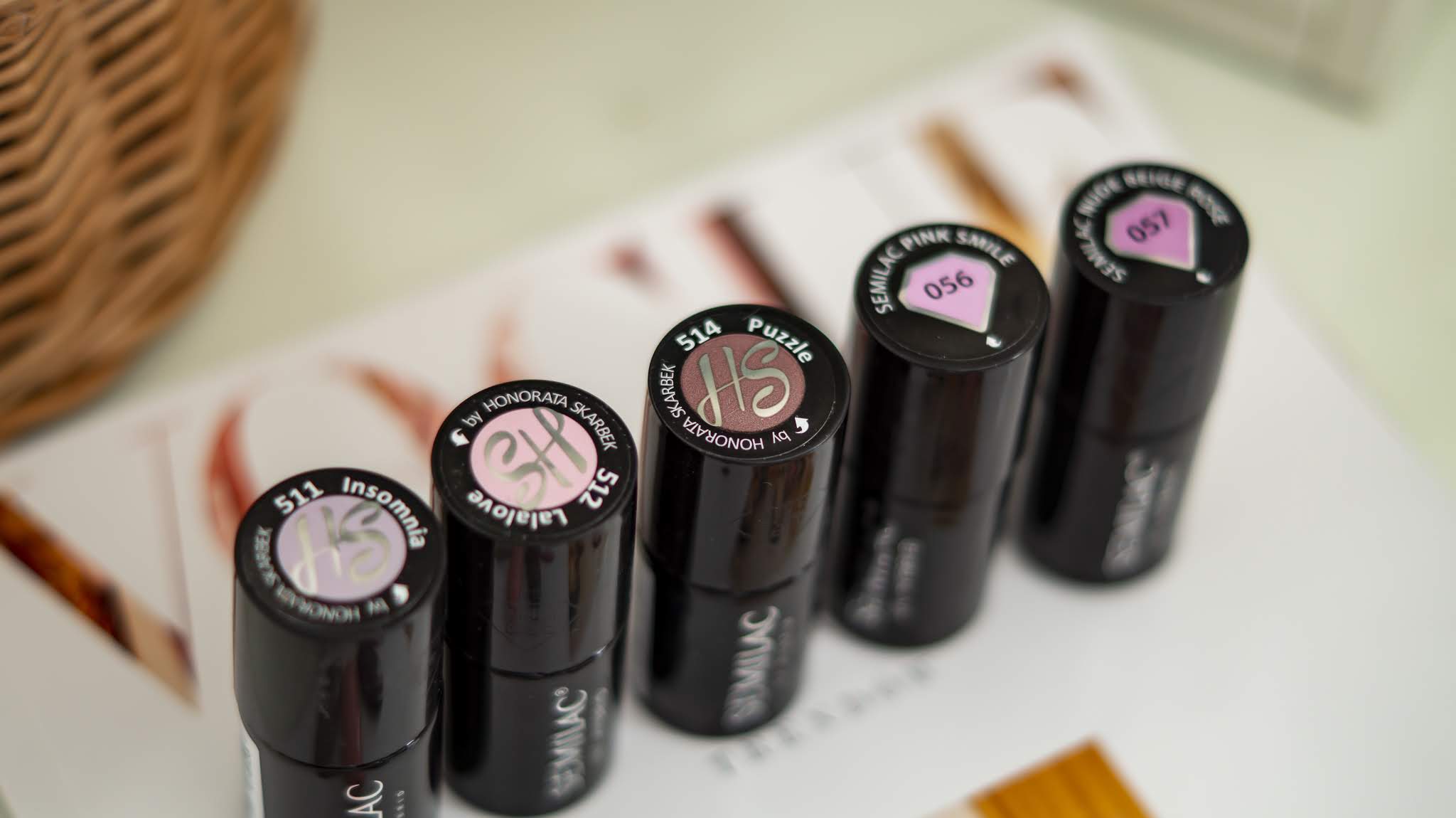 Najmodniejsze kolory lakierów nude Semilac. Opinie, kod rabatowy kosmetykizameryki.pl