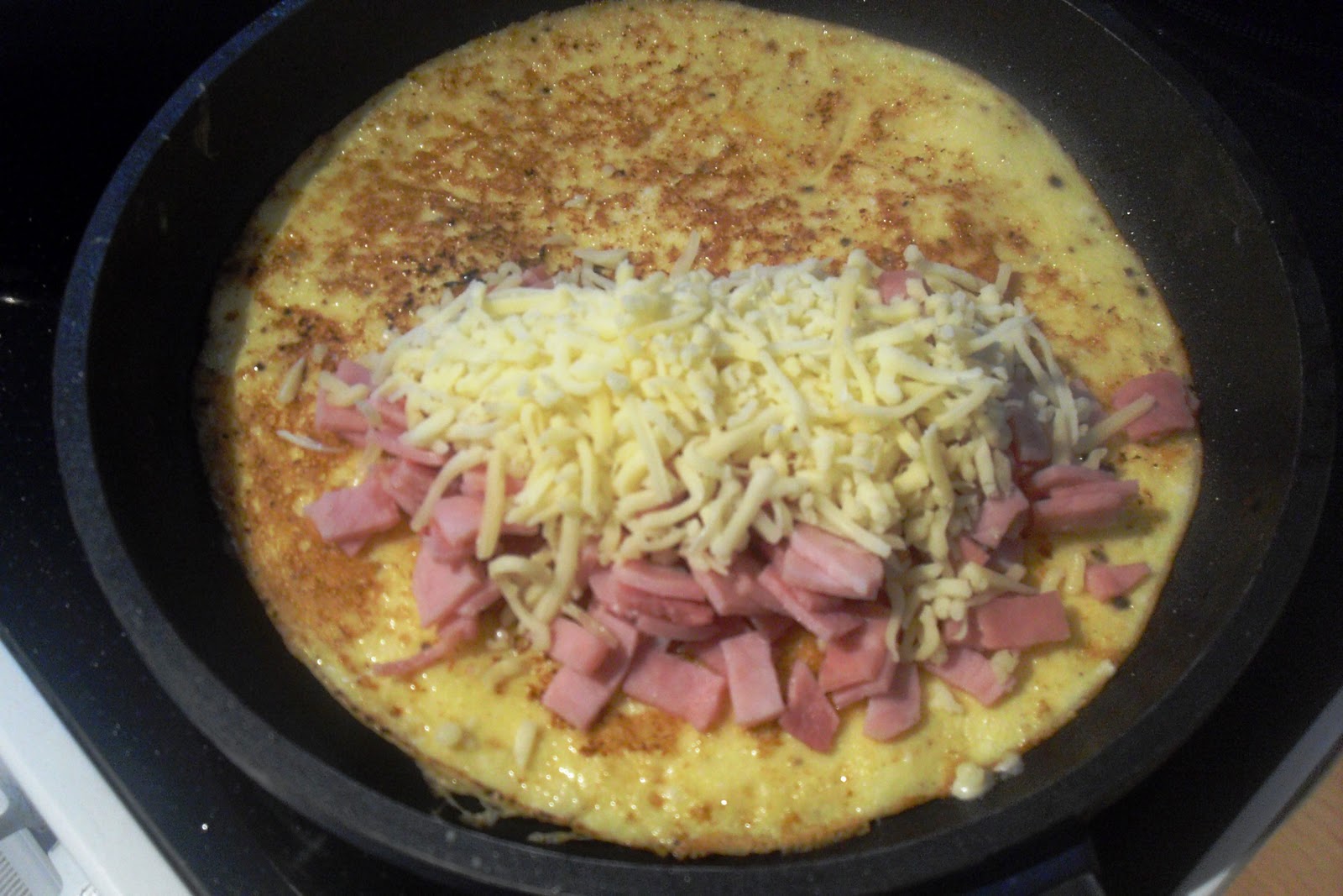 Sanna´s Hexenküche: Omelett mit Schinken &amp; Käse (omelett with ham &amp; cheese)