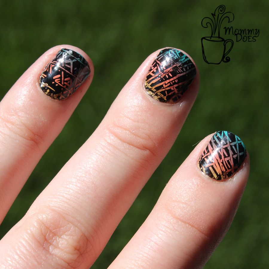 Mommy Does Her Nails