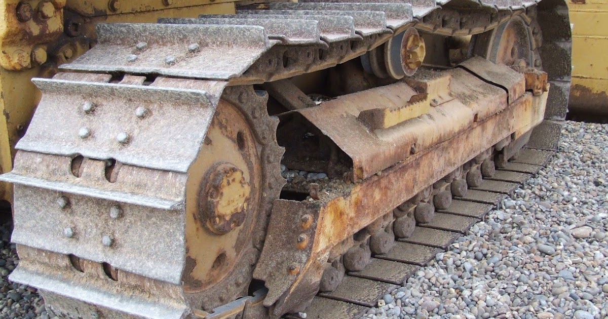 Советский гусеничный трактор т-100. Гусеница т 100. Гусеница т 100. Гусеница т 100. Гусеница чтз т130.