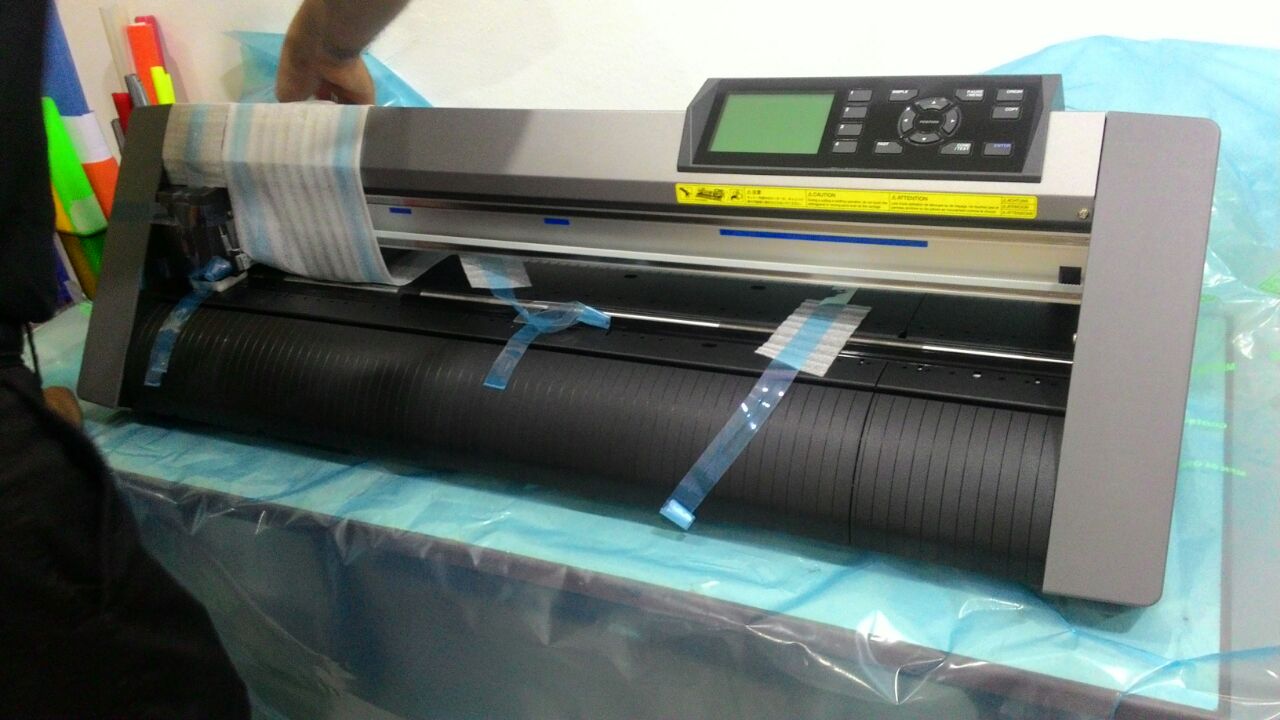 Installation Graphtec Cutting Plotter Ce600060 Tshirt Supplier