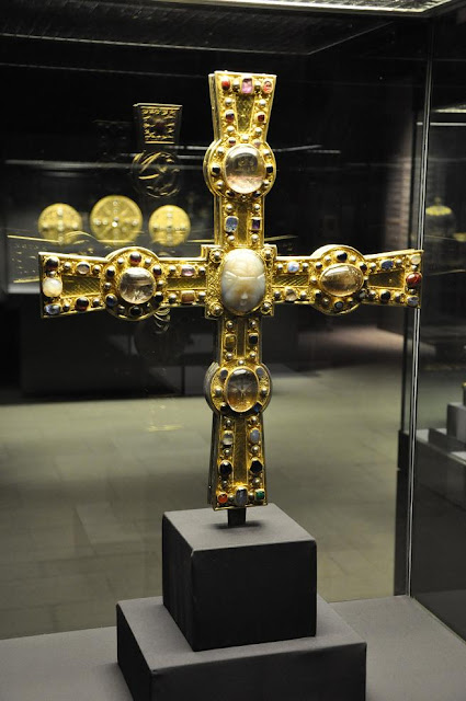 krzyż cesarza Henryka II