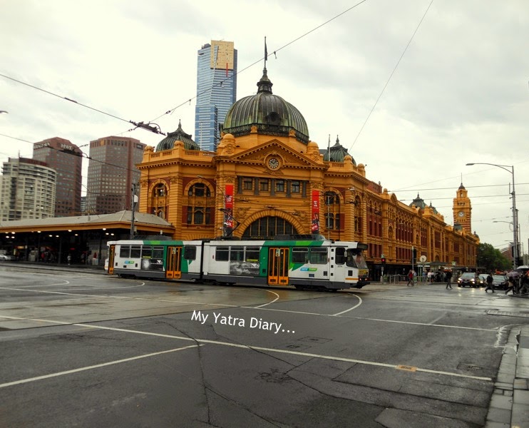 Flinders street station postcard, Melbourne Australia