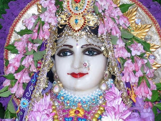 Radhi Randa Radha Rani 251 Names ~ World Top Blogger