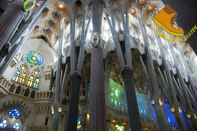 VIDRIERAS Y LUCES DE LA SAGRADA FAMILIA SAGRADA FAMILIA