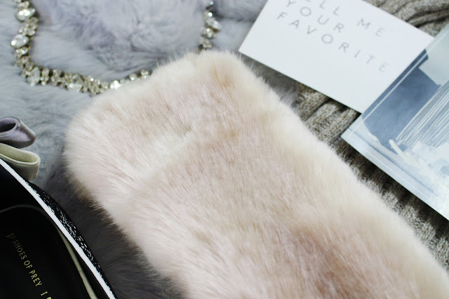 the throw company review, the throw company blog review, faux fur company uk, faux fur blog review, faux fur headband review, faux fur headband outfit, the throw company blog review