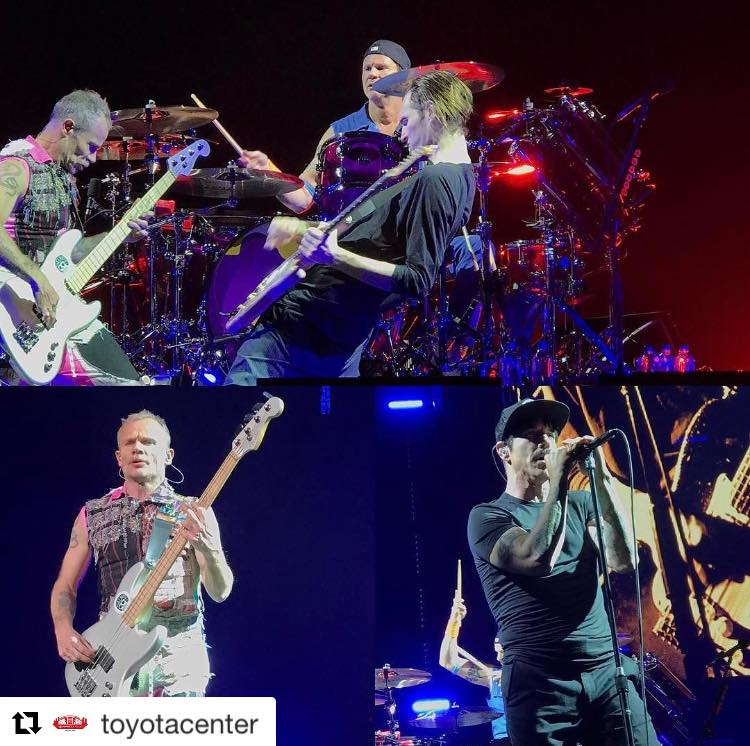 Red Hot Chili Peppers Brasil Red Hot Chili Peppers live Houston