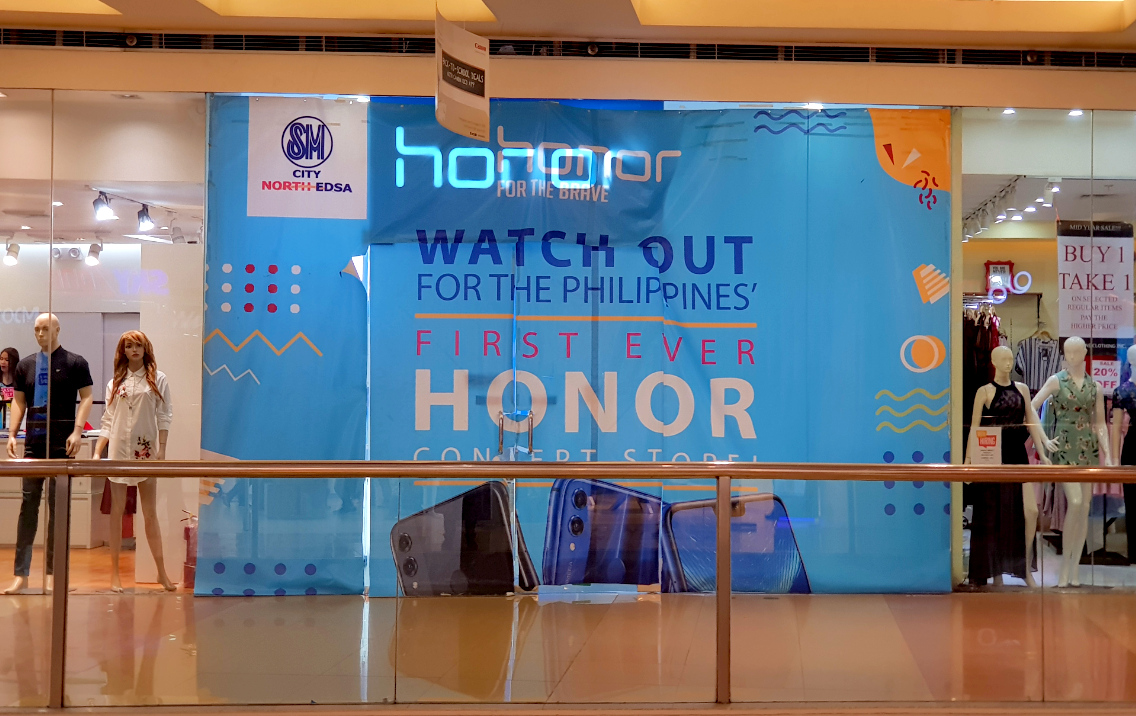 Honor Philippines, Honor Concept Store Philippines, Honor Store SM North EDSA Annex