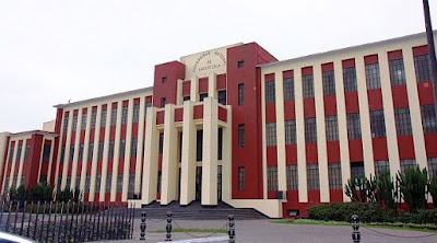 Foto de la Universidad Nacional de Ingeniería Frontis de la UNI