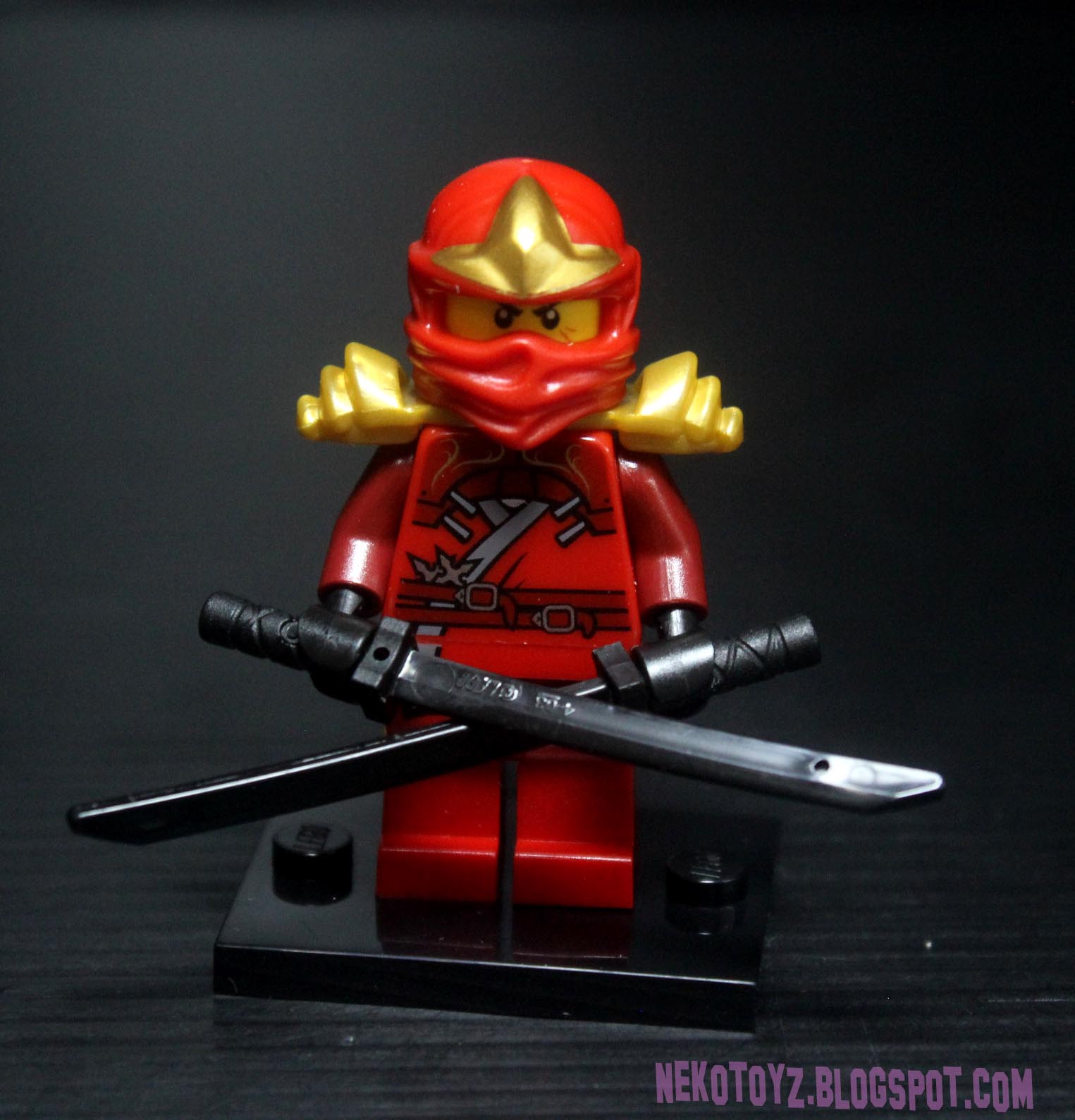 Neko Toyz: Lego 9441 Ninjago Kai's Blade Cycle Review