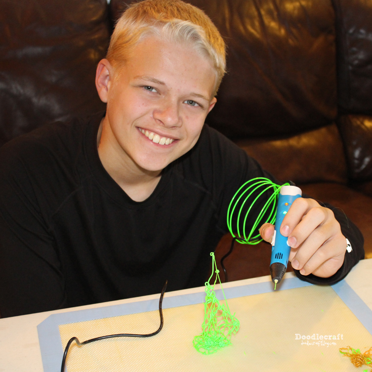 3D Doodle Pen Review! making handycrafts