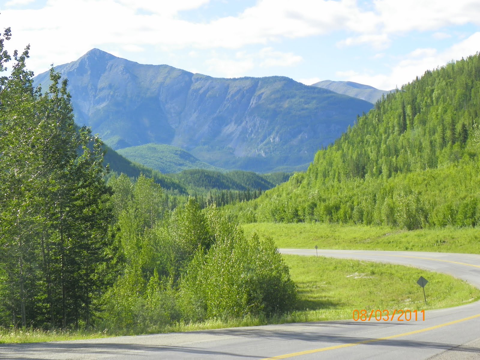 Alaska Vacation 2 Watson Lake,Yukon to Fort Nelson B.C