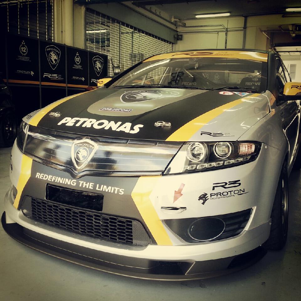 Penampilan pertama jentera perlumbaan Proton Preve R3