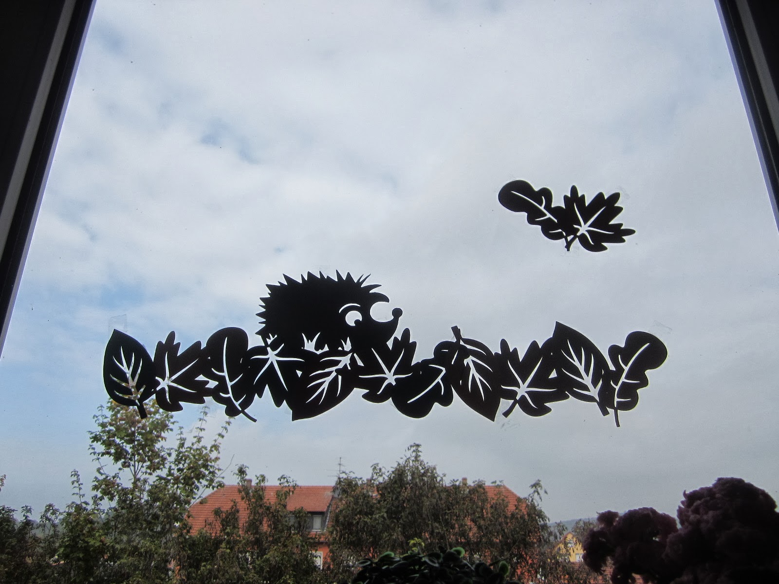 Fensterbilder Igel Vorlagen: Verzaubere deine Fenster mit Stacheligen Freunden!
