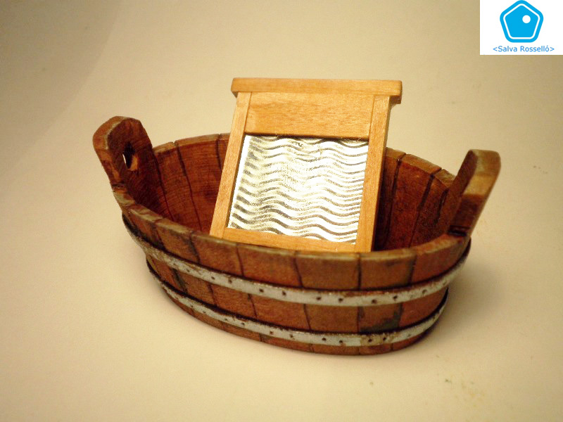 Pincel y Masilla Studio: [PdA - 1/12] Barreño de madera 2 - Técnica Madera  3 - Efecto agua