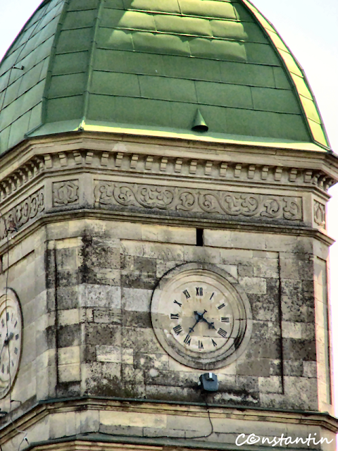 Ceasul - Biserica Barboi