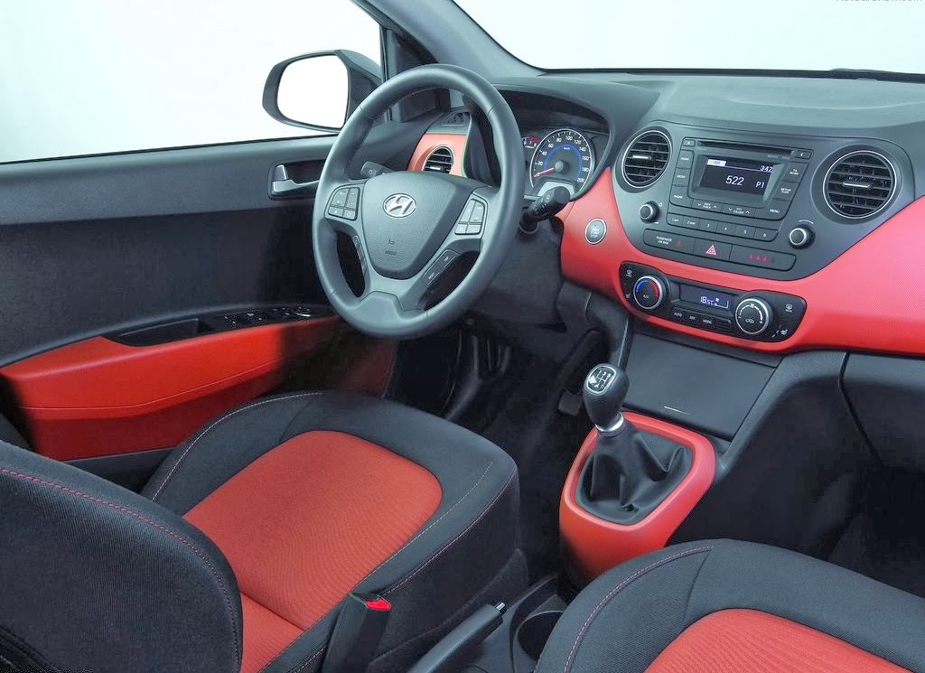 APRESENTAÇÃO Hyundai i10 (MY 2014). Preços. Características. COCKPIT AUTOMÓVEL