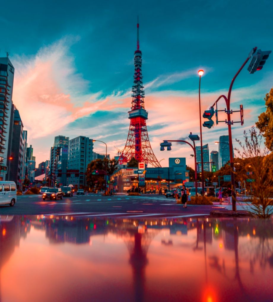 Tokyo Towe photo by Jezael Melgoza jezael on Unsplash