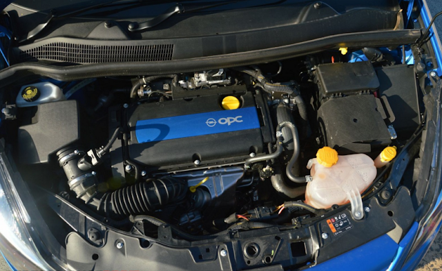 2017 Opel Corsa OPC Powertrain Engine