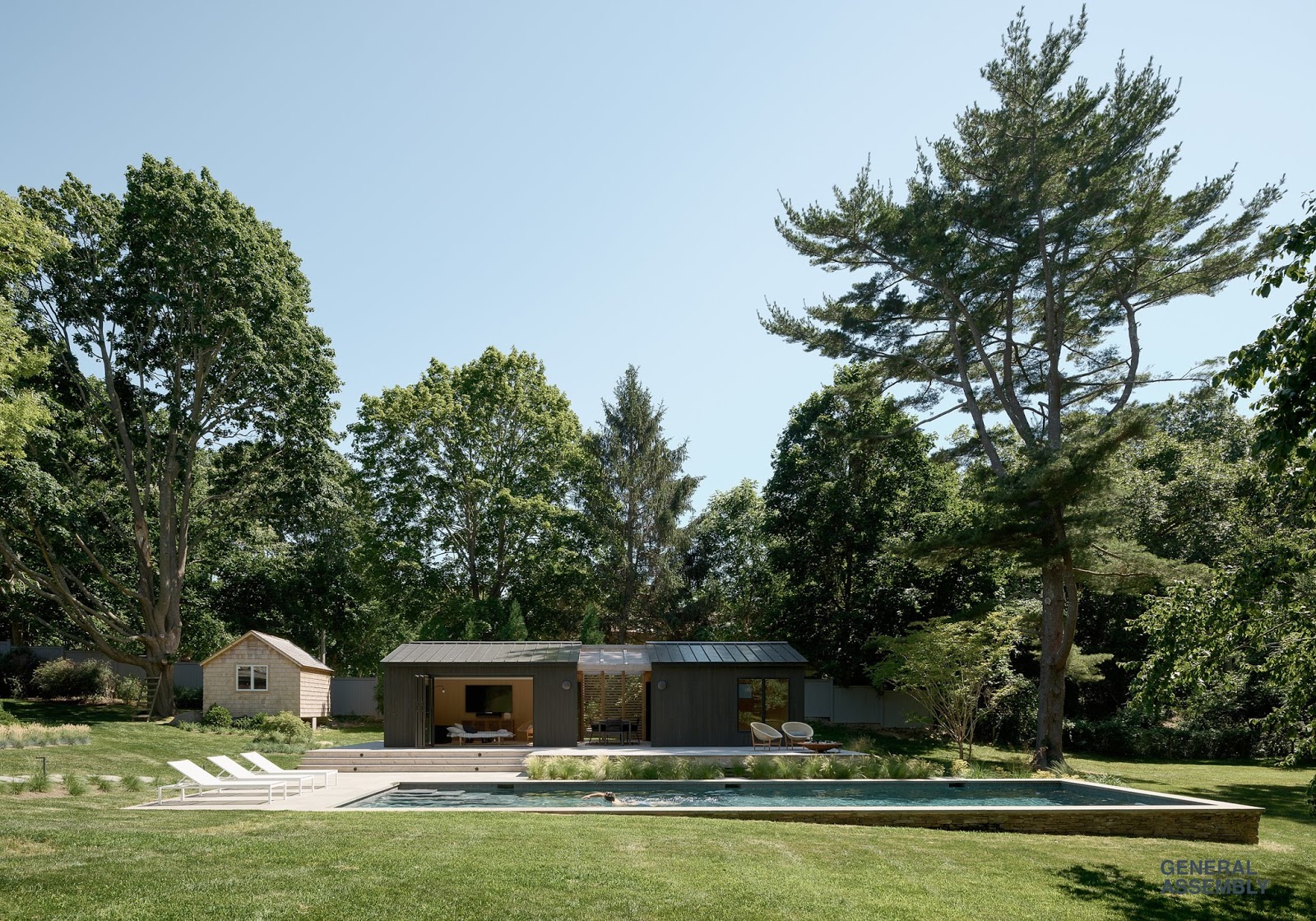 Shelter Island Pool House [ TINY HOUSE TOWN ]
