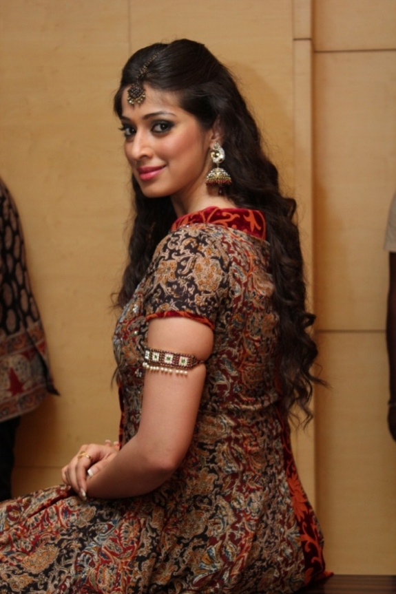Tamil Actors Unseen Photoshoot Stills Tamil Actress Lakshmirai Latest