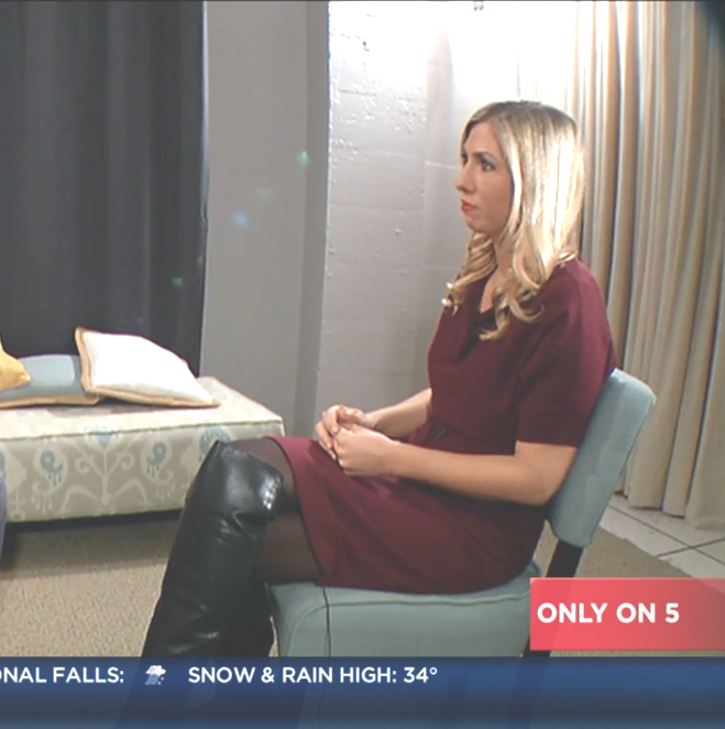 THE APPRECIATION OF NEWSWOMEN WEARING BOOTS BLOG ashley zilka