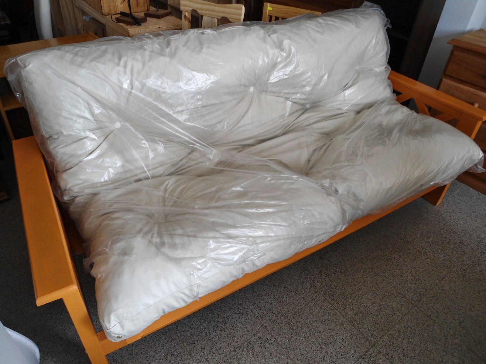 Muebles Nuevo Espacio: FUTONES