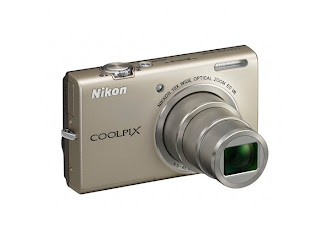 Nikon Coolpix S6200 Silver