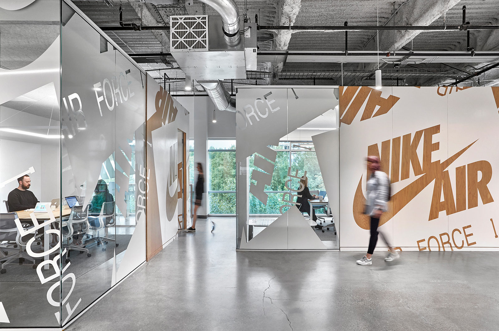 Nike Office - Red Studio