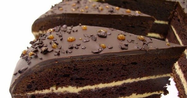 Chocolate-caramel cake