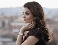 Unseen, Aish, In, Black