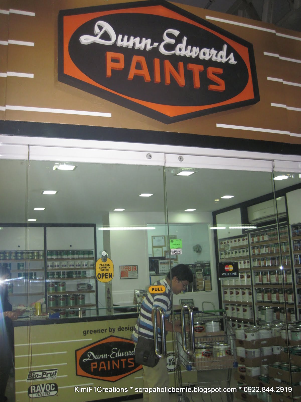 F1 Digital Scrapaholic Dunn Edwards Paint