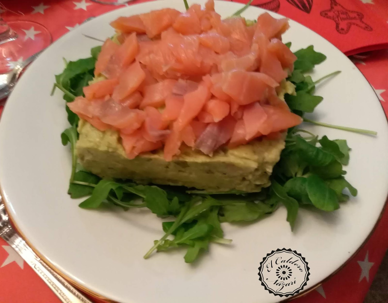 EL CALDERO NAZARÍ GUACAMOLE CON SALMÓN AHUMADO