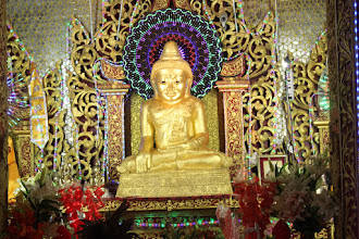 Mahamuni Buddha Image