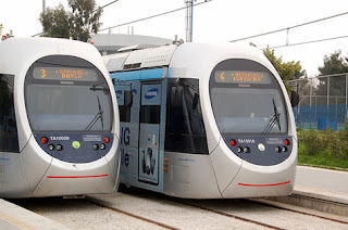Υπεγράφη σήμερα η σύμβαση κατασκευής της επέκτασης του τραμ προς τον Πειραιά, ύψους 61,5 εκατ. ευρώ