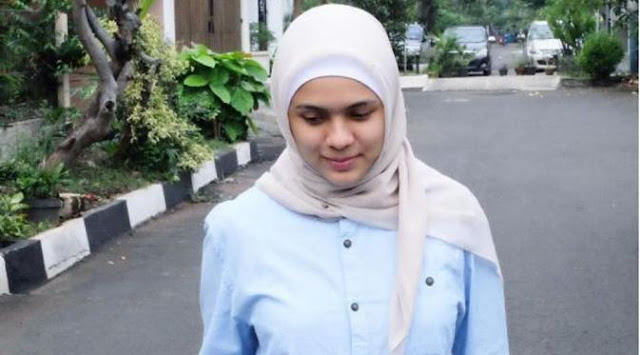 Mendadak Putuskan Berhijab, Nycta Gina Kagetkan Semua Pihak