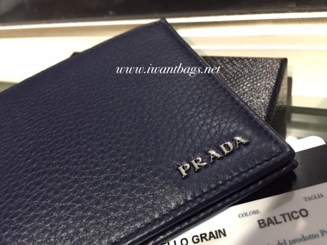 PRADA 2M0513 Vitello Grain Bi-Fold Wallet in Baltico
