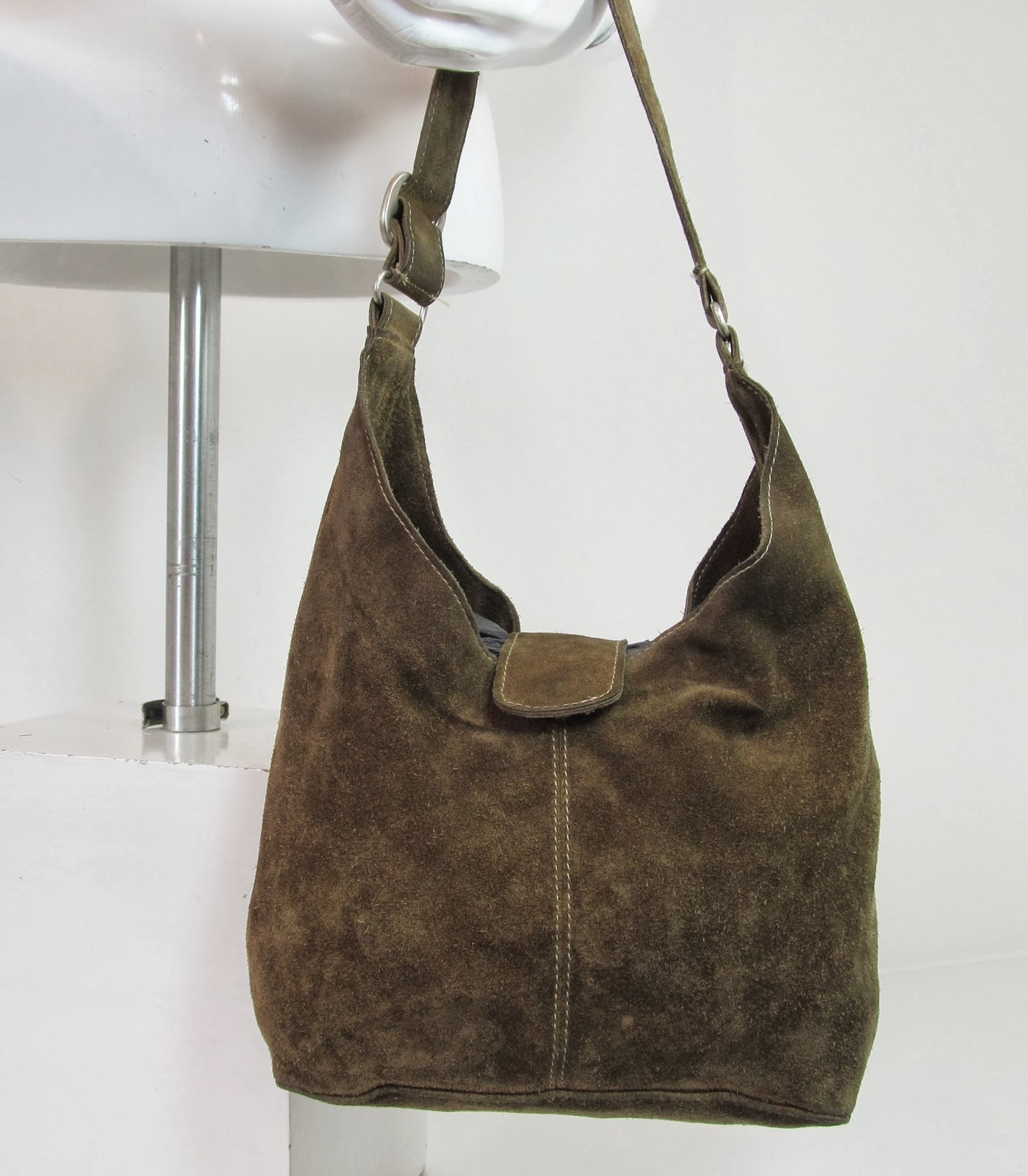 ACCESSORIZE BROWN FLOPPY SUEDE OVER SHOULDER BAG HANDBAG PURSE R11170